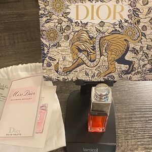 Dior bundle with gift and dust 💼